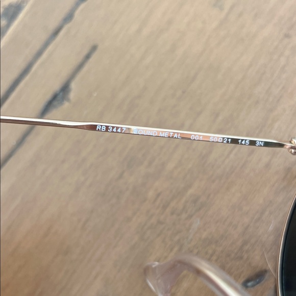 Ray-Ban Gold Frame Sunglasses with Dark Lenses - Picture 6 of 9